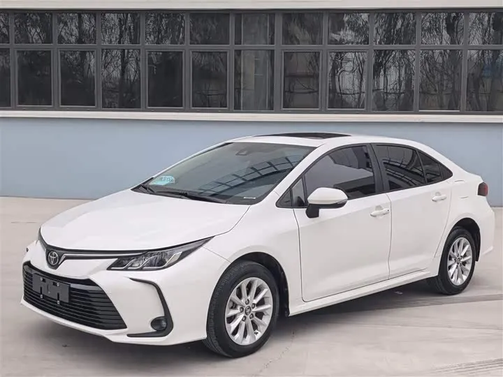 右前45 Used Toyota Corolla
