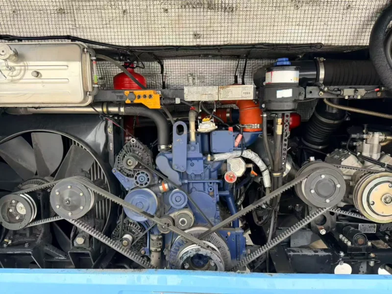二手 宇通客车 51座 (1) 二手宇通客车 51座