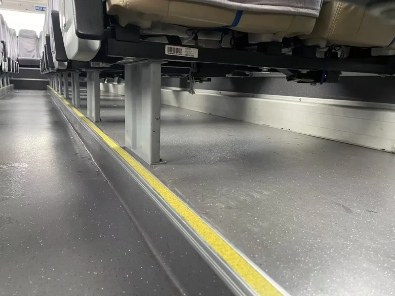 二手 宇通客车 51座 (6) 二手宇通客车 51座